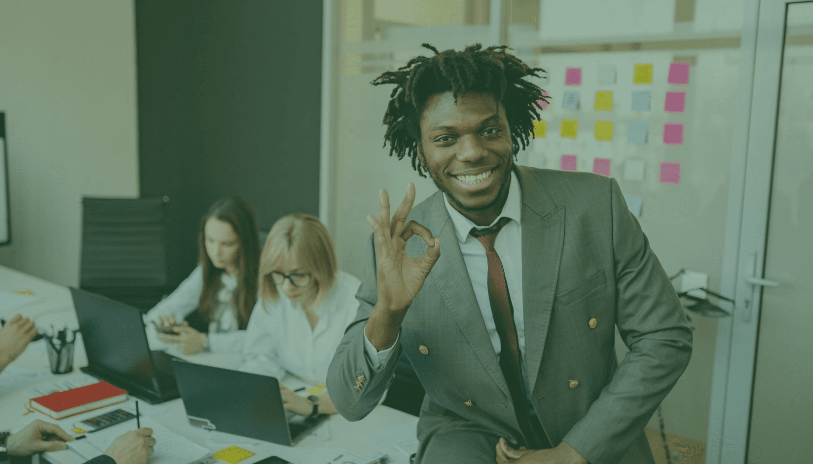 7 Tips to Attract Hybrid Workers to Your Coworking Space