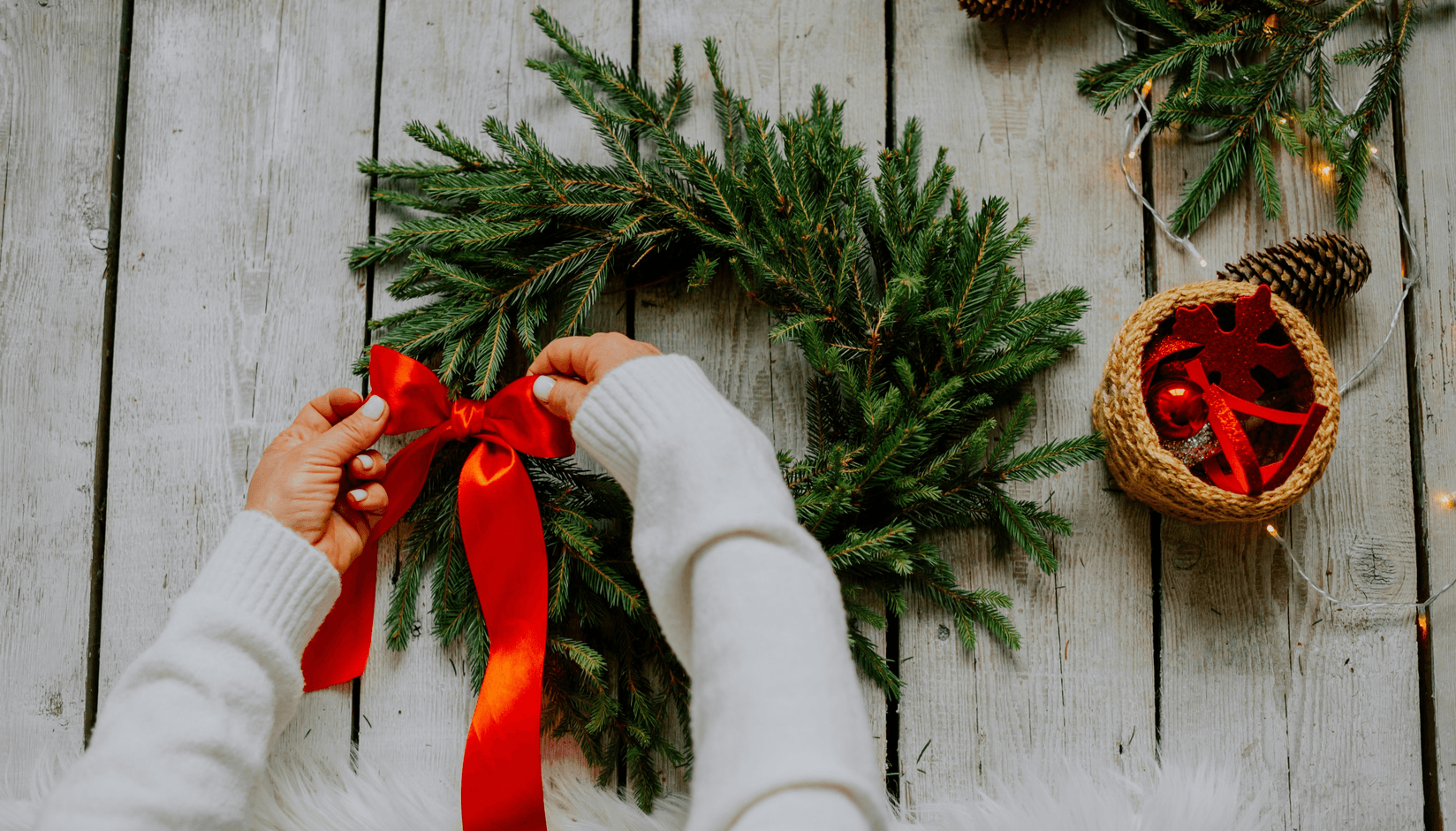 Organize Christmas party at a coworking space