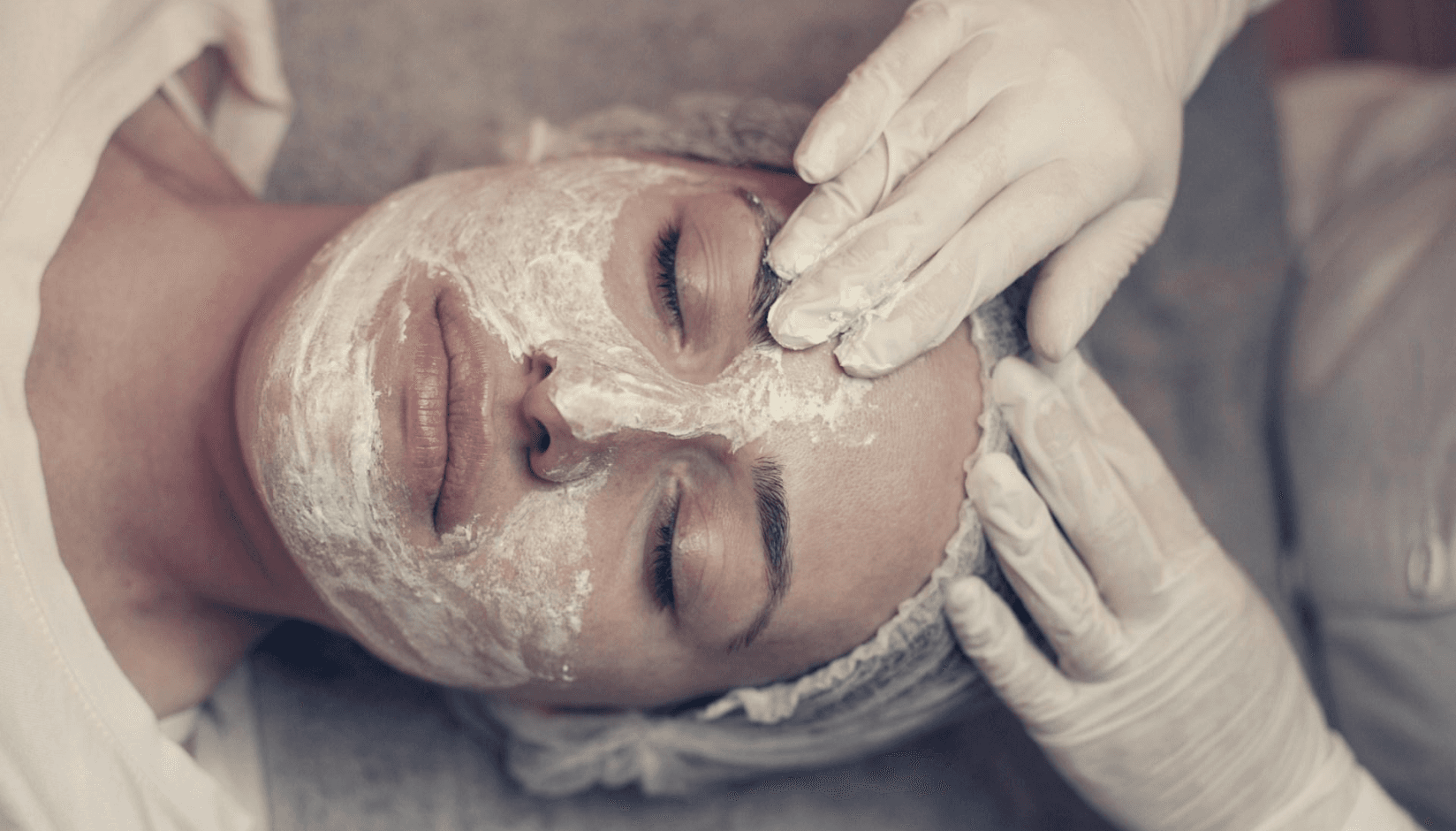 Is Your Beauty Salon a Revolving Door? Salon Suite Rentals Can Fix That.