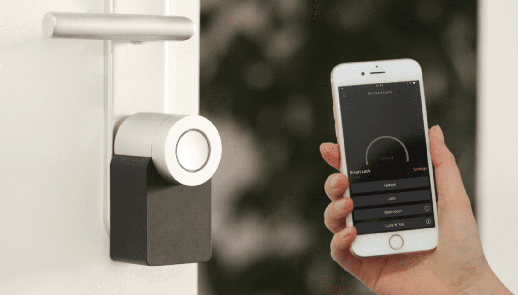 Touchless access to coworking space