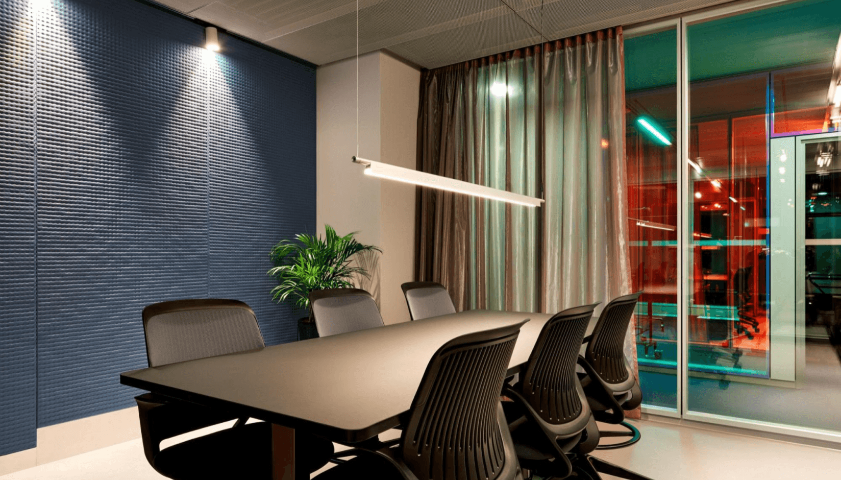 meeting room at everyworks coworking space