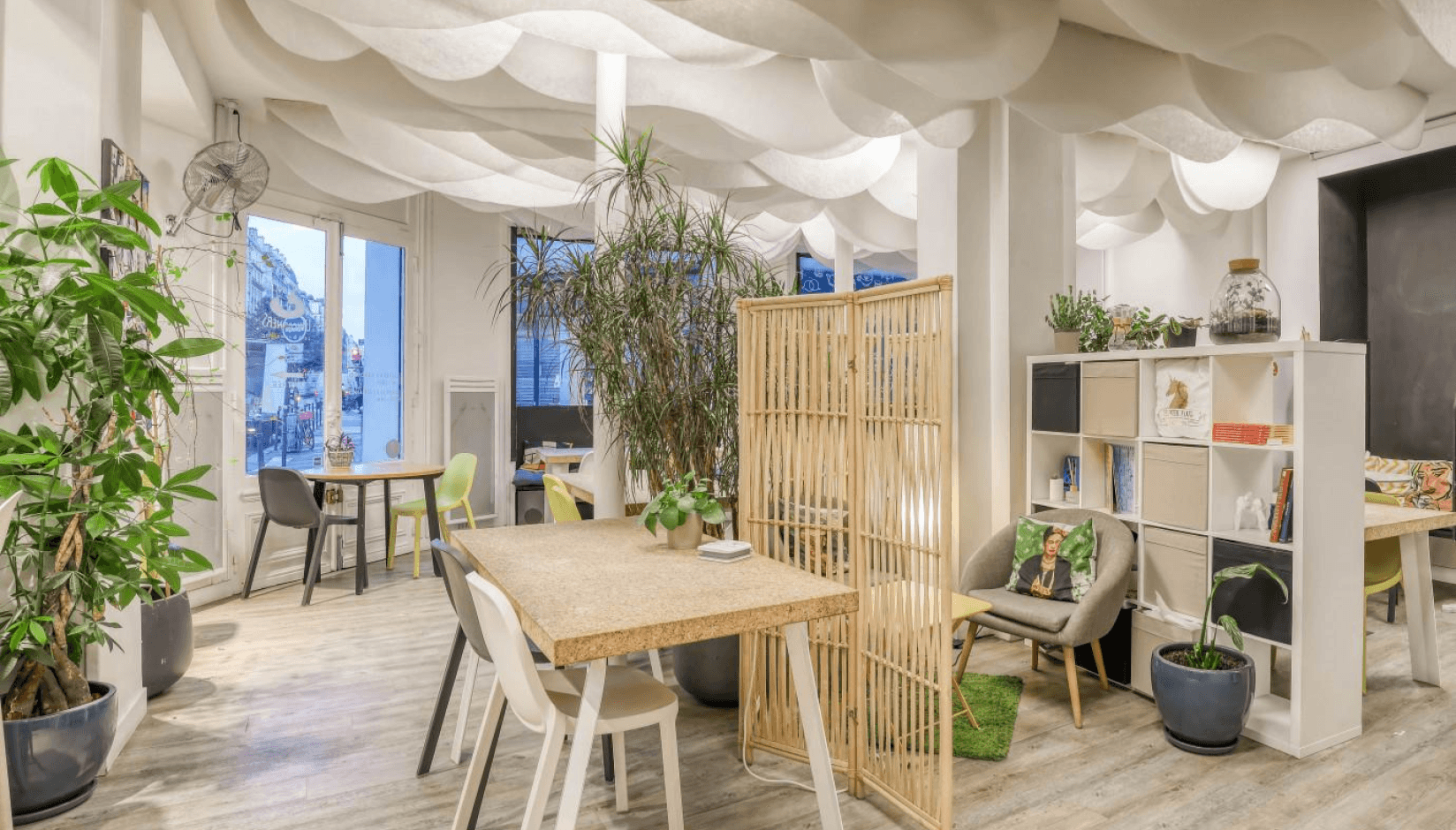 Unicorners Café & Coworking