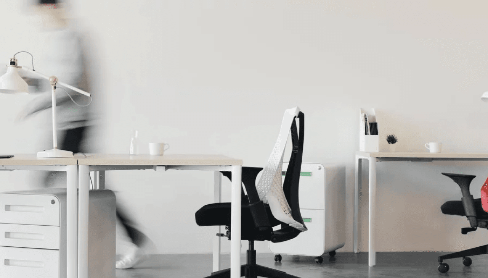 coworking space with moving member