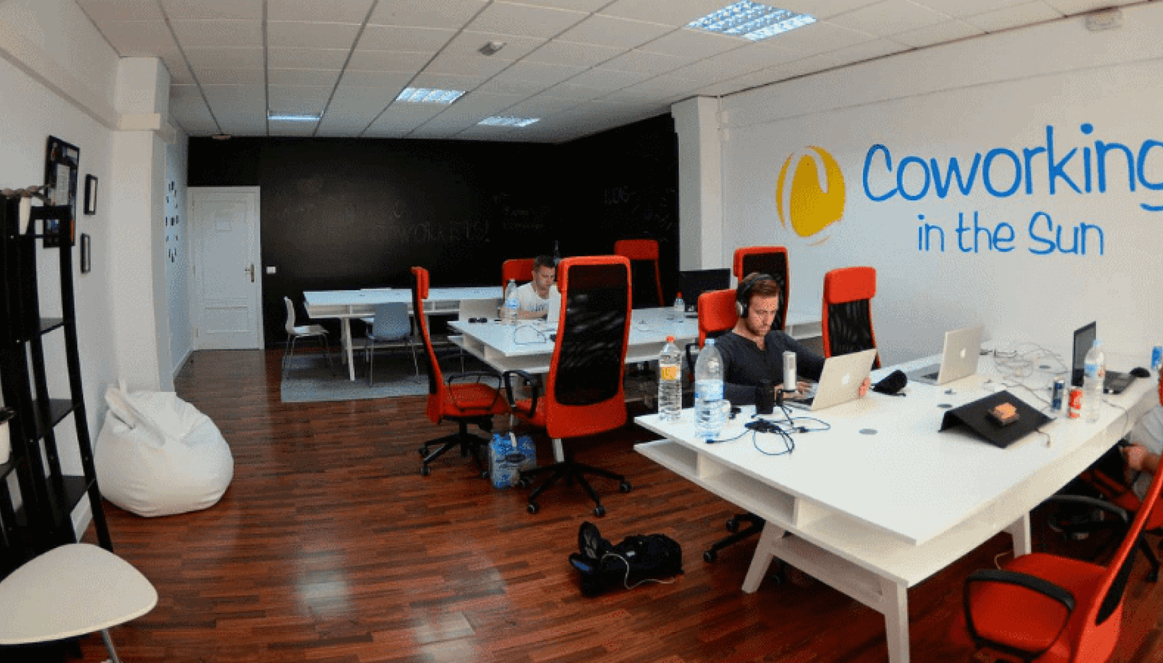 Coworking in the Sun coworking space